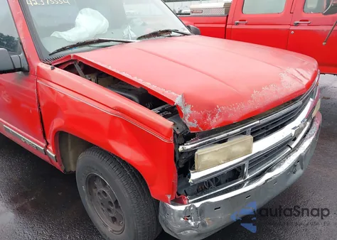 1997 Chevrolet C1500 Fleetside from USA, damaged, VIN 2GCEC19R5V1164327